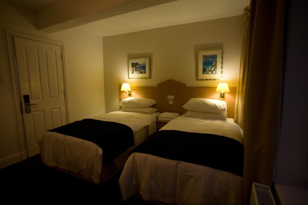 46 - Council Only Hotel